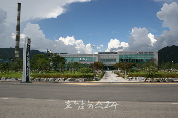  귀농귀촌 망설이고 있다면 여기로!