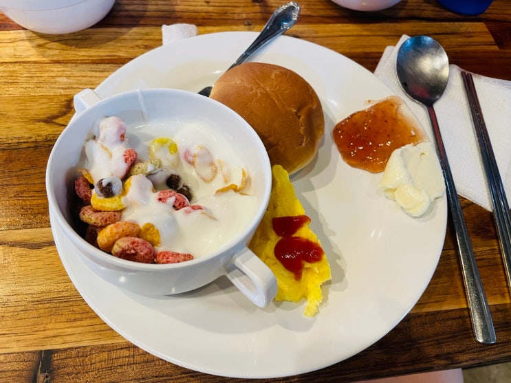  제주도 성산일출봉 맛집 봄 그리고 가을리조트 소반 무한리필 조식 솔직후기