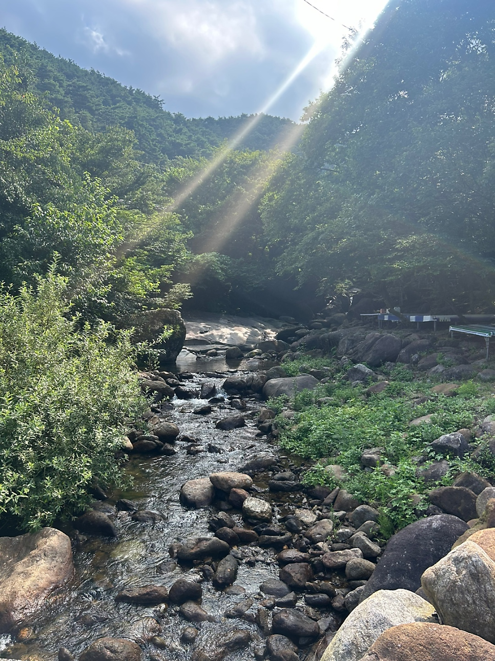 당동반석계곡 사진 2