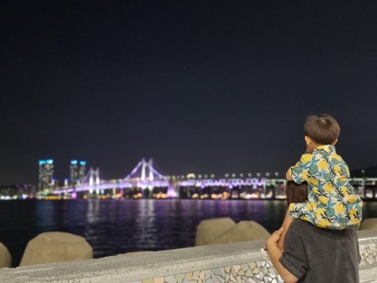 4살 아이와 함께 뚜벅이 부산여행 3일차 - 해운대 블루라인파크 해변열차, 영화의거리 4살 아이와 함께 뚜벅이 부산여행 3일차 - 해운대 블루라인파크 해변열차, 영화의거리
