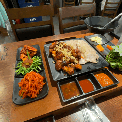  영등포역 맛집 단체 회식 귀한족발 늦게까지