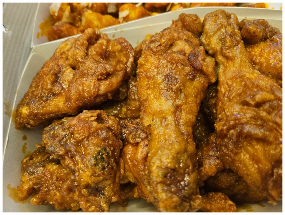 호식이두마리치킨 암사1호점 사진 5