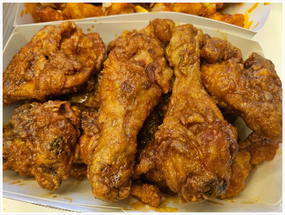 호식이두마리치킨 암사1호점 사진 4