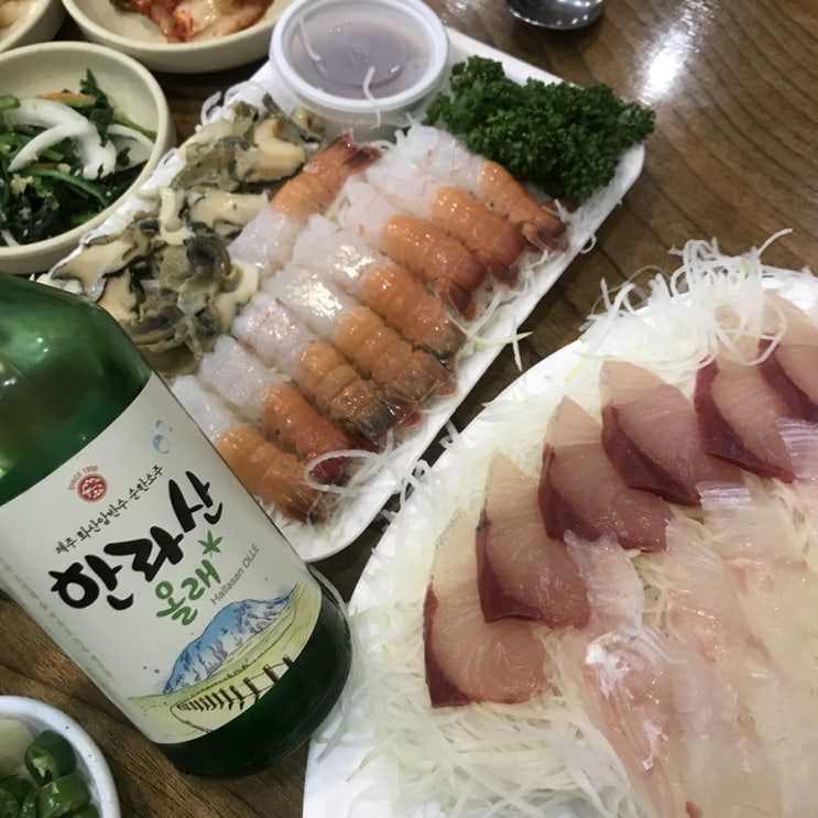  제주여행일기 브리프애월 엠제이돼지 김만복김밥 하이엔드제주 메종글래드제주 제주올레야시장 남양통닭