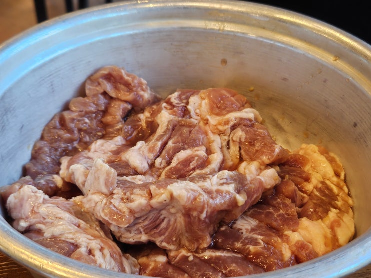  제주시 가성비 맛집 "철수네숯불갈비" 양념갈비 추천