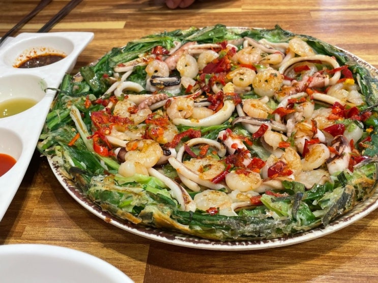  경주 먹으러 떠난 여행 [조돌칼국수][함양집][천년한우][황남우엉김밥]