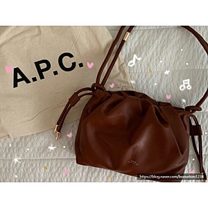 아페쎄 A.P.C 가방 Ninon Shoulder Mini Bag 미니 크로스백 후기