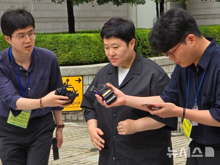 '<b>수면제 불법처방</b>' 권진영 후크엔터 대표, 1심 징역형 집유