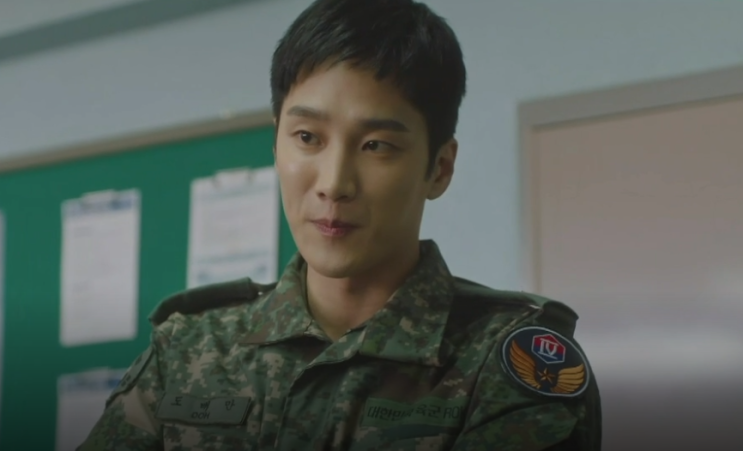  군검사 도베르만 등장인물 OTT 결말 도배만 노화영 차우인