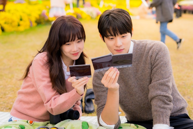 쿠팡플레이 시리즈 <<b>새벽 2시의</b> 신데렐라> <b>신현빈</b> X 문상민... 