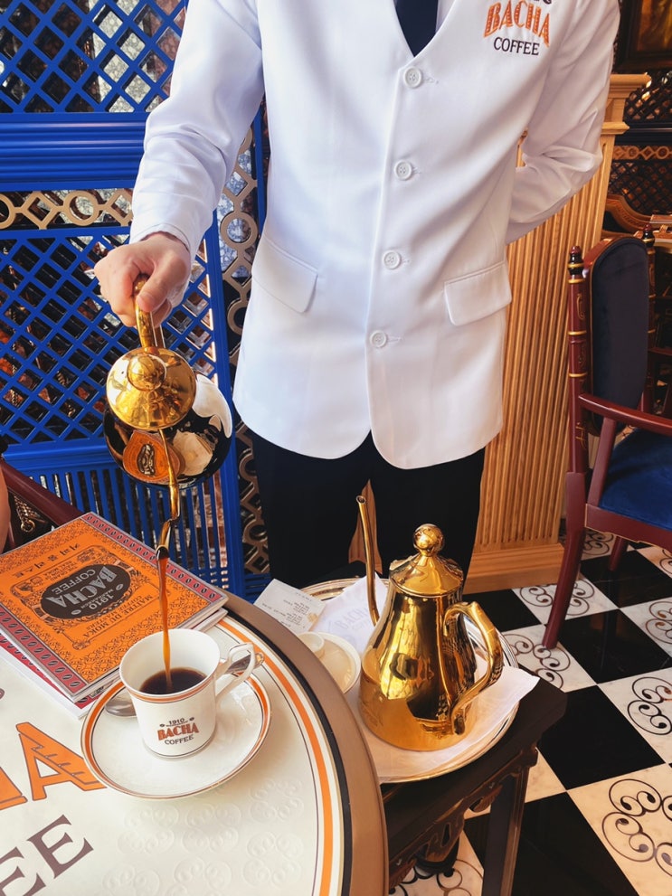  청담: <BACHA COFFEE 바샤커피 청담 플래그쉽 스토어> 커피계의 에르메스 국내 상륙! 2층 커피룸 방문 후기!