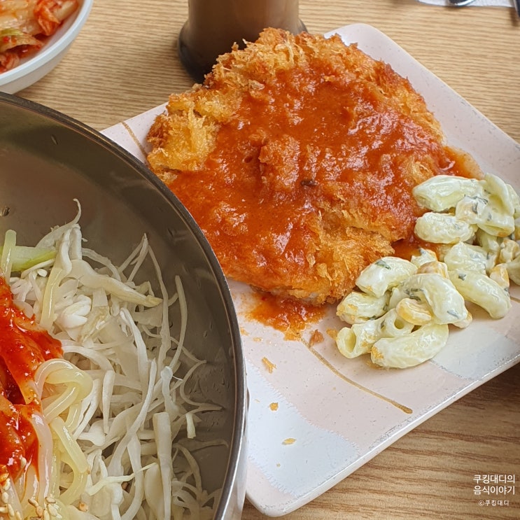  돈가스 쫄면 냉동 손 만두 그리고 노브랜드 타코야끼와 평생 떡볶이