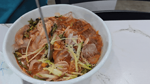  강원도 속초 중앙시장 물회 맛집 [생생 대게 회 직판장]시원하다~