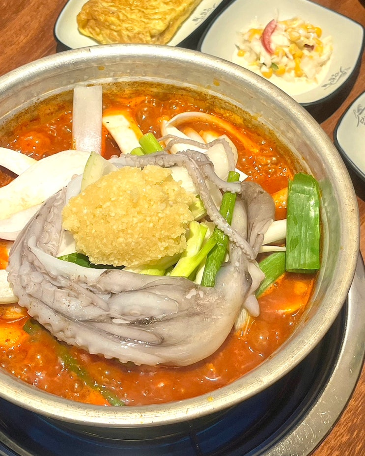  부산시청 맛집 ‘당감댁’ 닭도리탕 한마리 순살 서비스 낙지 밥집