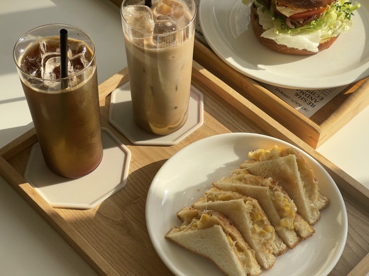  대전 도안동카페 카페그라찌에 샌드위치 맛집 반려동물 동반 가능