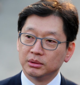 <b>한동훈</b> 대표 복권<b>반대</b> 김경수... 꼬봉 윤석열<b>대통령</b> 연결고리