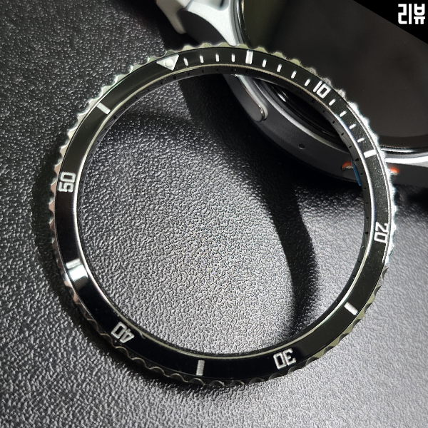 갤럭시워치7 44mm 링케 베젤 스타일링 프리미엄 장착 후기 갤럭시워치7 44mm 링케 베젤 스타일링 프리미엄 장착 후기