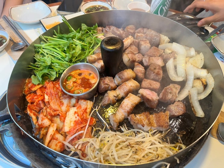  평택역 맛집 구워주는 솥뚜껑 삼겹살 청유돈