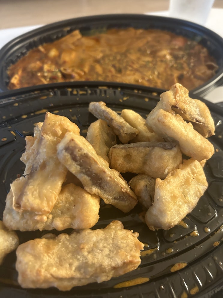  18층 주민의 엘레베이터 공사 전 마지막 선택 두찜 <마라로제찜닭 매운맛>