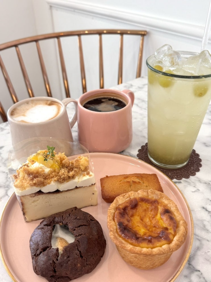  속초 디저트 선물 속초카페 달달공장, 직접 만들어서 더 맛있는 속초 디저트카페