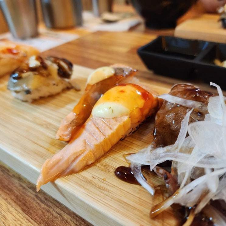  수원 스타필드 근처 화서역 맛집 혼마초밥(주차, 화장실)