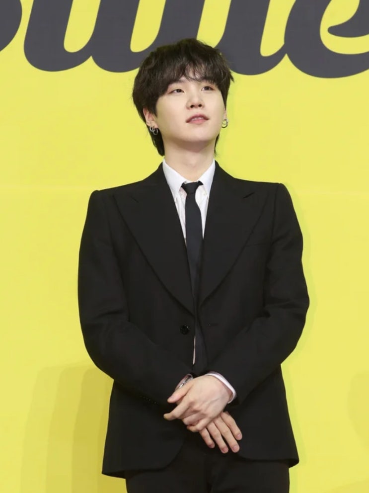 '<b>전동 스쿠터</b> 음주운전' BTS 슈가, 소환 조사 예정…추가 <b>경찰</b>... 