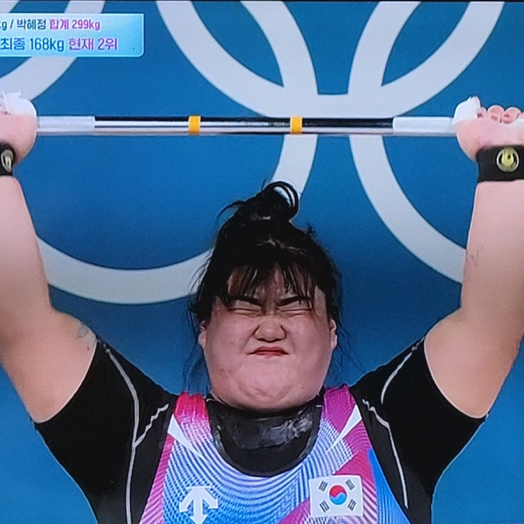 여자<b>역도</b> 은메달 <b>박혜정</b>... 반복된 하루하루(ft.<b>전현무</b> 캐스터)
