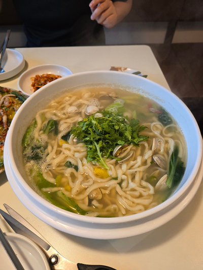  [조조칼국수 광교] 동죽칼국수와 낙지해물파전이 맛있는 곳: 광교 찐맛집 방문후기