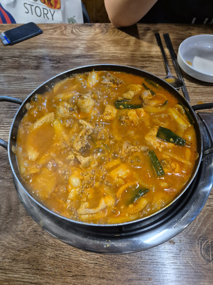  [종로구 익선동] 오죽이네 본점 (종로3가 양대산맥 닭볶음탕 계림과 비교한다면?)