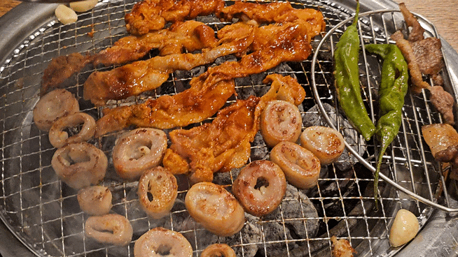  포항 영일대맛집 고천돼지 - 국밥과 생고기가 맛있는 고기집