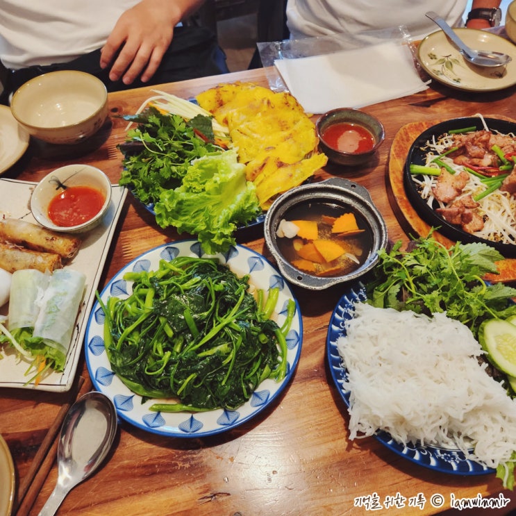 하노이 현지인보다 관광객이 많은 MẸT Vietnamese Restaurant & Vegetarian Met 2 하노이 현지인보다 관광객이 많은 MẸT Vietnamese Restaurant & Vegetarian Met 2