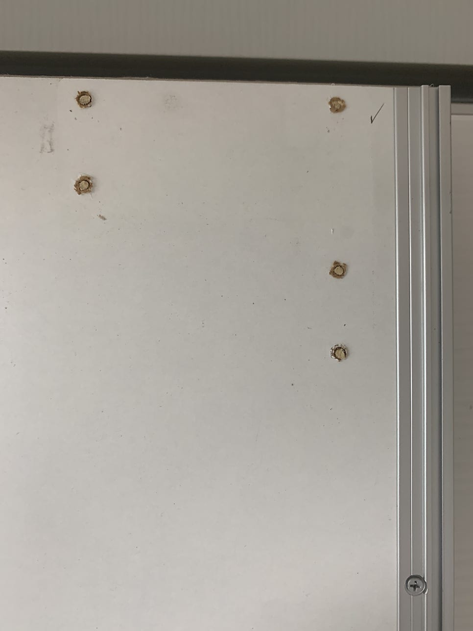 위례 슬라이딩도어붙박이장 롤러수리