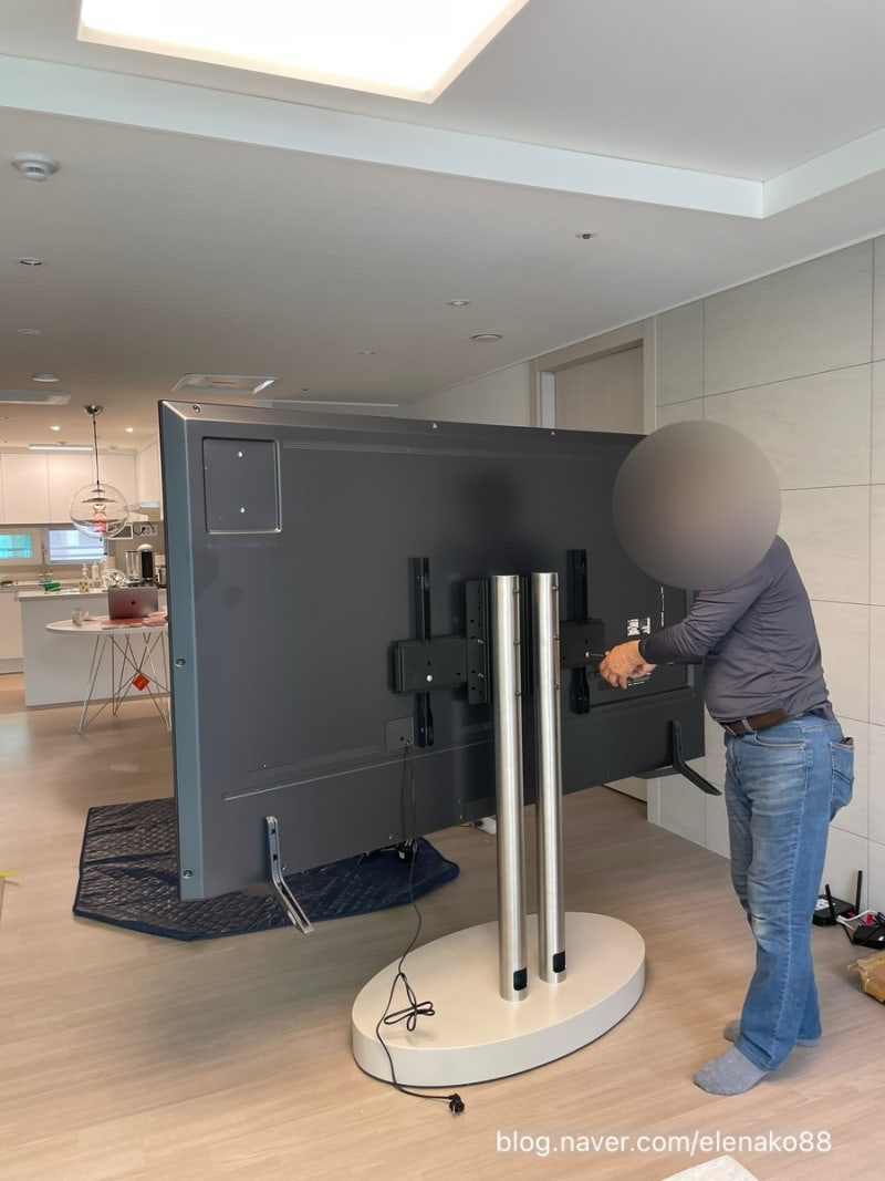 86인치 엘지 LG TV 티비 스탠드 거치대 빌티니