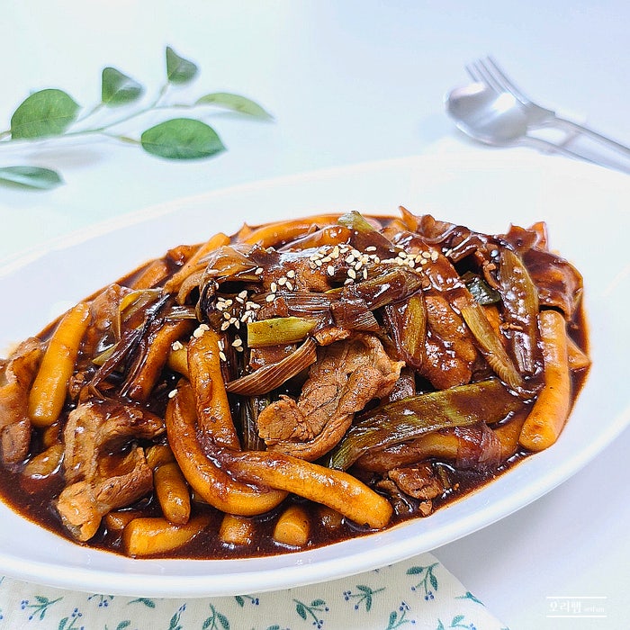 삼겹살 짜장가루 떡볶이 어남선생 류수영 짜장떡볶이 만드는 법