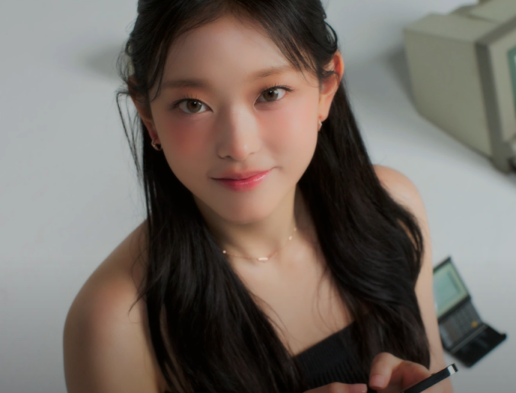  20대 여성에게 난리난 패션 주얼리 브랜드로 스톤헨지 엣지 14K 여자 데일리 목걸이 추천 ft. 뉴진스 해린