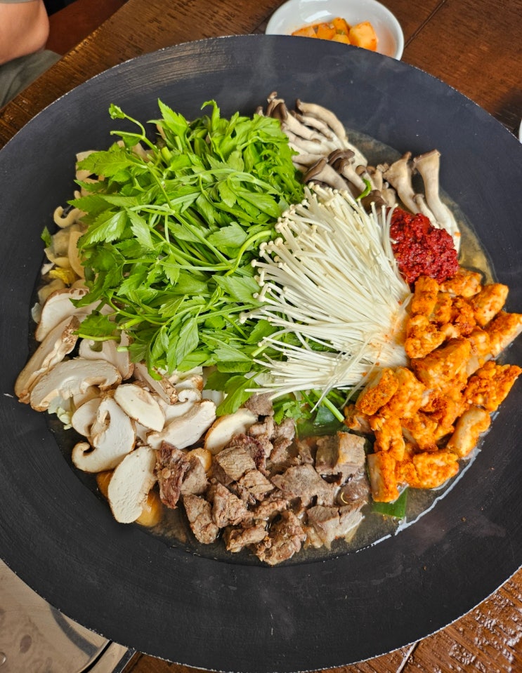  평촌학원가 맛집 오성해장에서 한우곱창전골로 몸보신하기