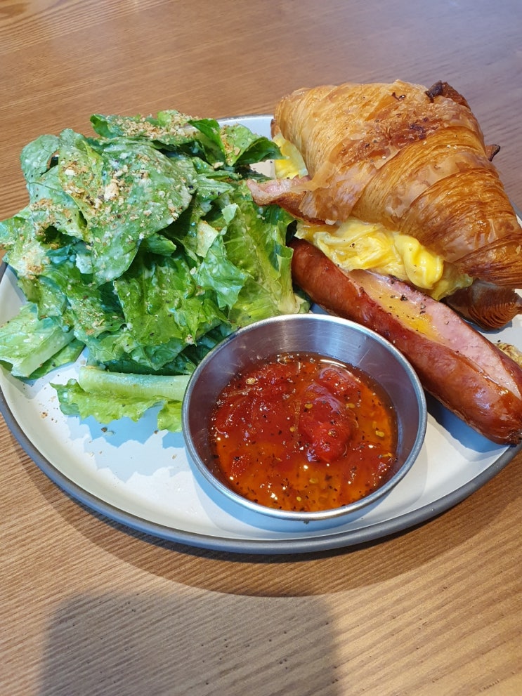  부산 수영구 마음속 1등 브런치 맛집 로옹