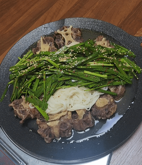  밥솥으로 소꼬리찜 만드는법 레시피 술안주 만들기