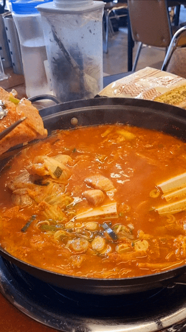  중랑구 신내동 점심식사 백채김치찌개 신내점