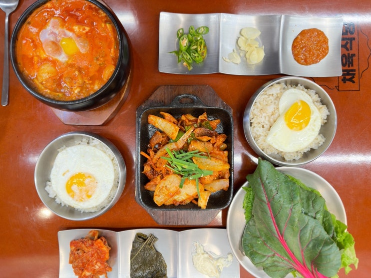 [왕십리한정식] 서울 콩고기맛집 '채육식당 왕십리점' - 재방문의사 100%