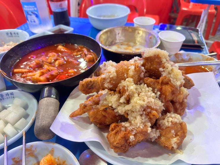  대구 치맥페스티벌 2회 우승한 노상 감성의 수성못 치킨집 닭동가리 본점