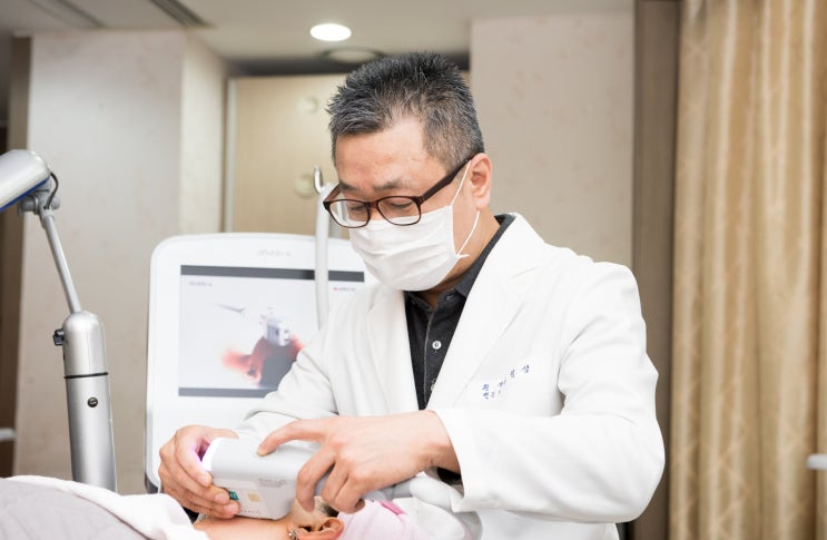  서울대입구피코토닝, 피부톤 개선과 색소침착 제거에 효과적인 봉천역인근피부과는?