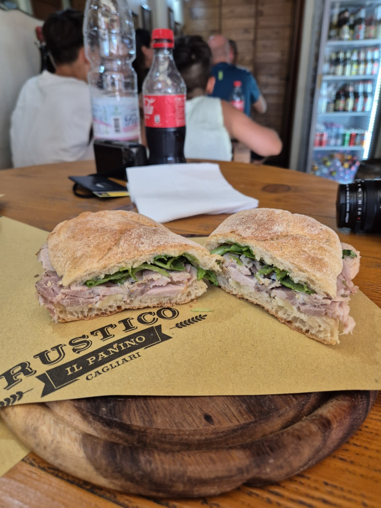  [사르데냐 칼리아리] Rustico Il Panino (점심으로 평점 살벌한 칼리아리 파니니 샌드위치 / 사르데냐 여행)