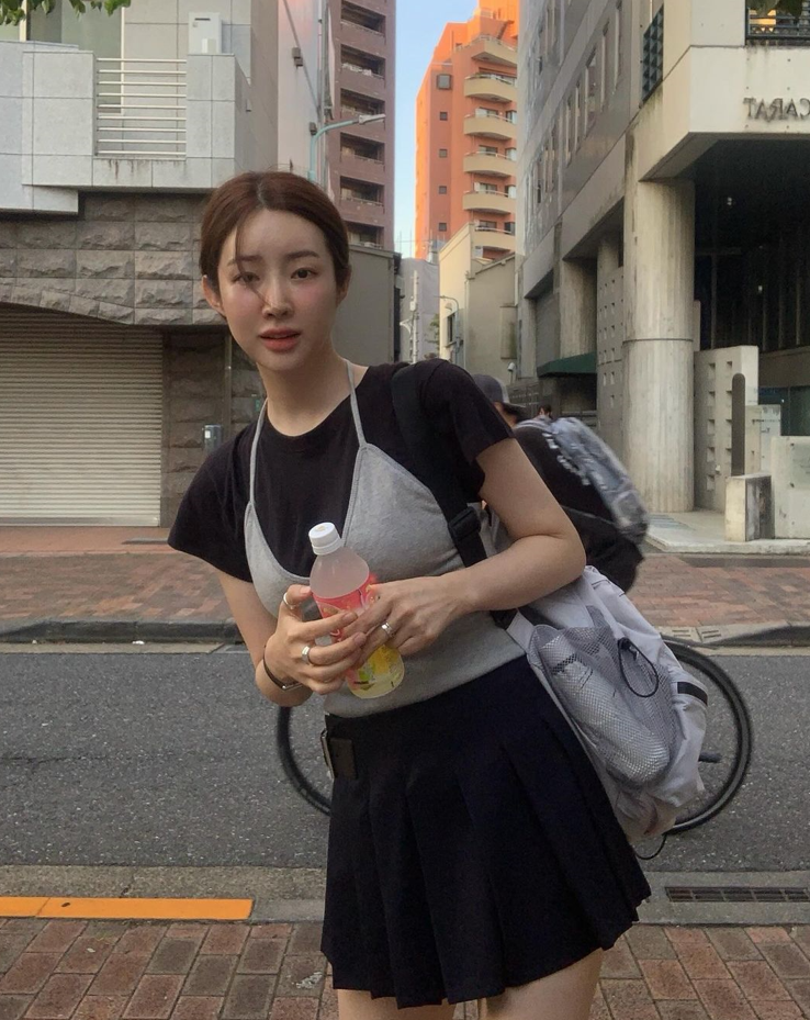  30대 여성 직장인 스트링 백팩으로 작은 노트북도 담기 좋은 브랜드 아밤홈 여자 가방 w. 차정원