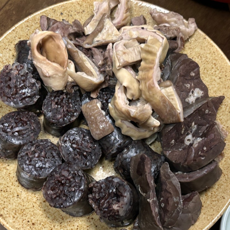  청량리 경동시장 맛집, 순대 오소리감투 허파까지 완벽한 황해도순대