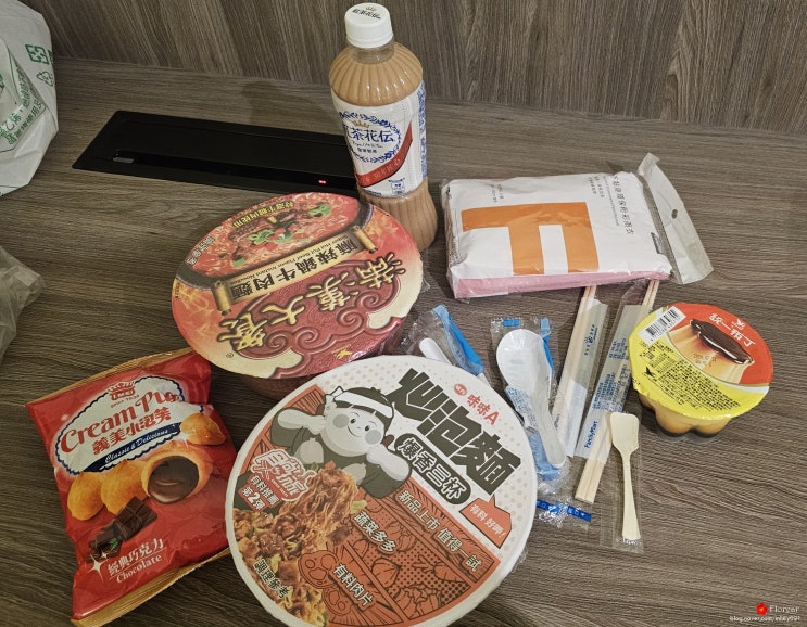 대만 가오슝 여행 더 하워드 플라자 호텔 카오슝 근처 편의점 마트 먹거리 쇼핑 추천 대만 가오슝 여행 더 하워드 플라자 호텔 카오슝 근처 편의점 마트 먹거리 쇼핑 추천