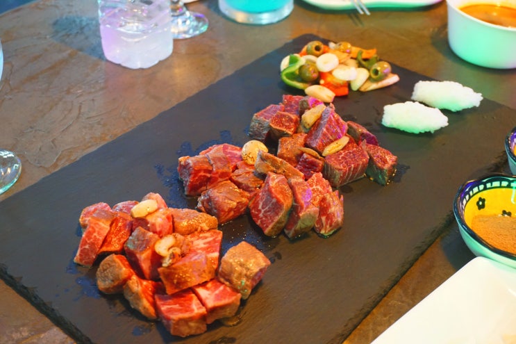  강남구청역 맛집 미트플레이스, 점심 소고기 단품 메뉴 다양한 곳