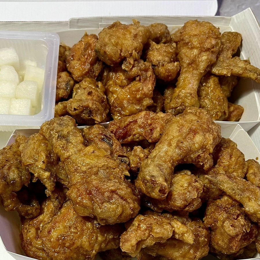 호식이두마리치킨 내손점 사진 6