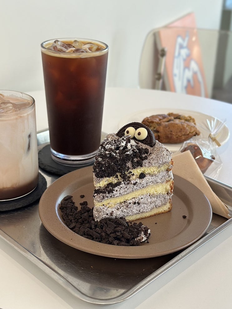  [김포 맛집] 5번째 방문. 애정 하는 장기동 디저트 카페 소굴1850 (케이크, 쿠키 대표 인기 메뉴)