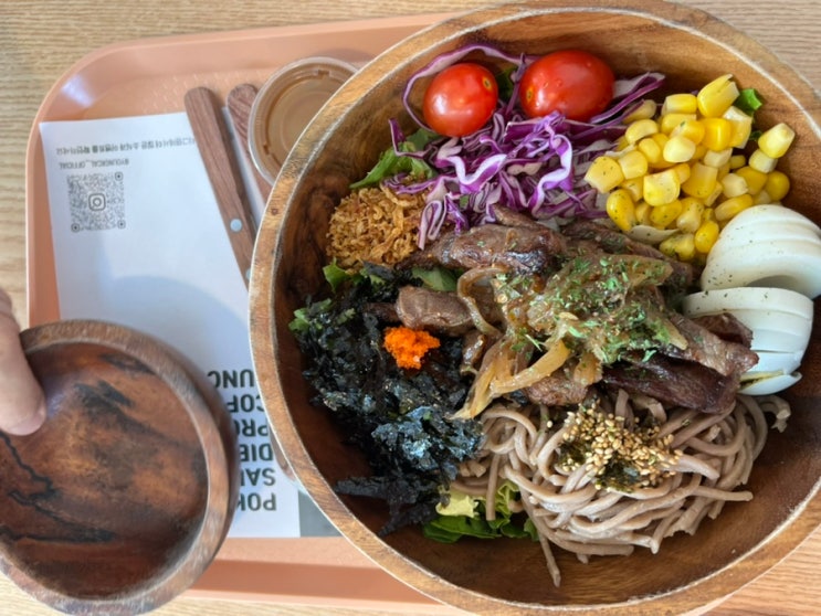  문지동 맛집 영칼로리 포케 본점에서 건강한 한 끼! 부채살포케와 연어포케 후기